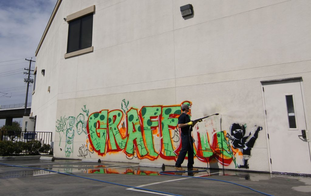 Detail Graffiti Removal Service Nomer 14