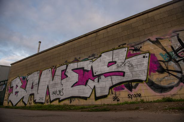 Detail Graffiti Removal Warrington Nomer 15