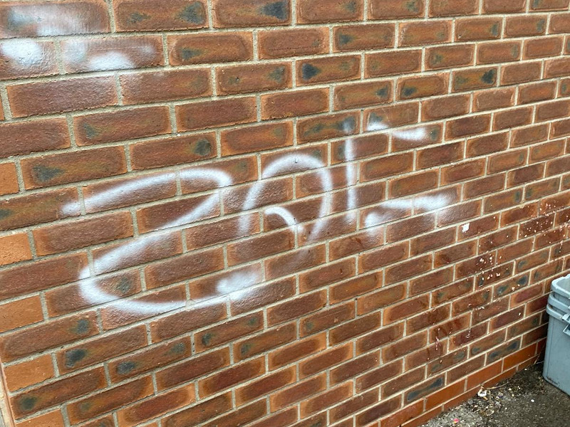 Detail Graffiti Removal Warrington Nomer 3