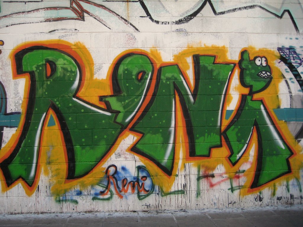 Detail Graffiti Reni Nomer 6