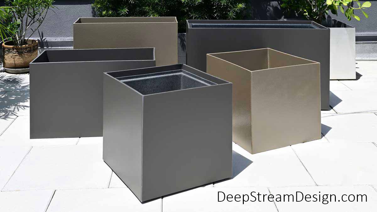 Detail Graffiti Resistant Planters Nomer 11