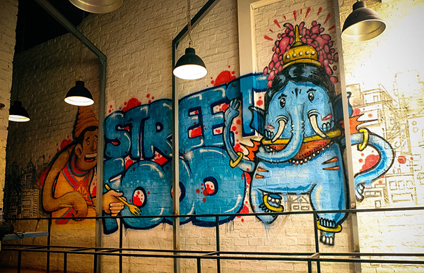 Detail Graffiti Restaurant Jakarta Nomer 38