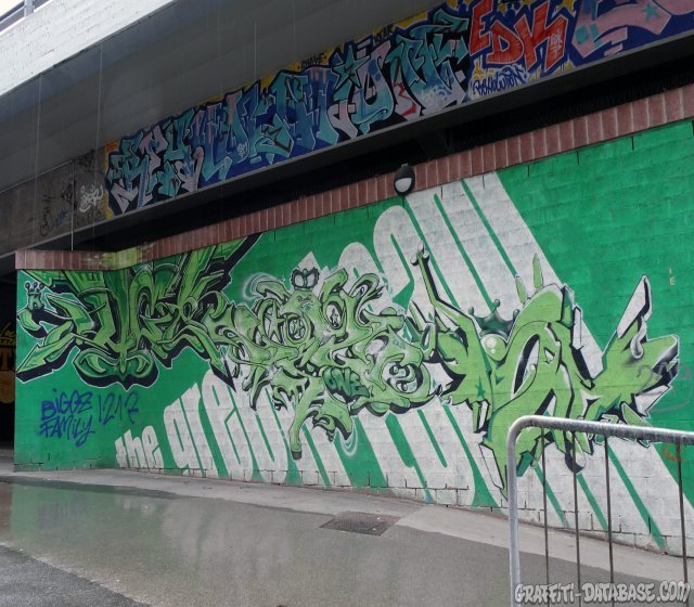 Detail Graffiti Rey Nomer 10