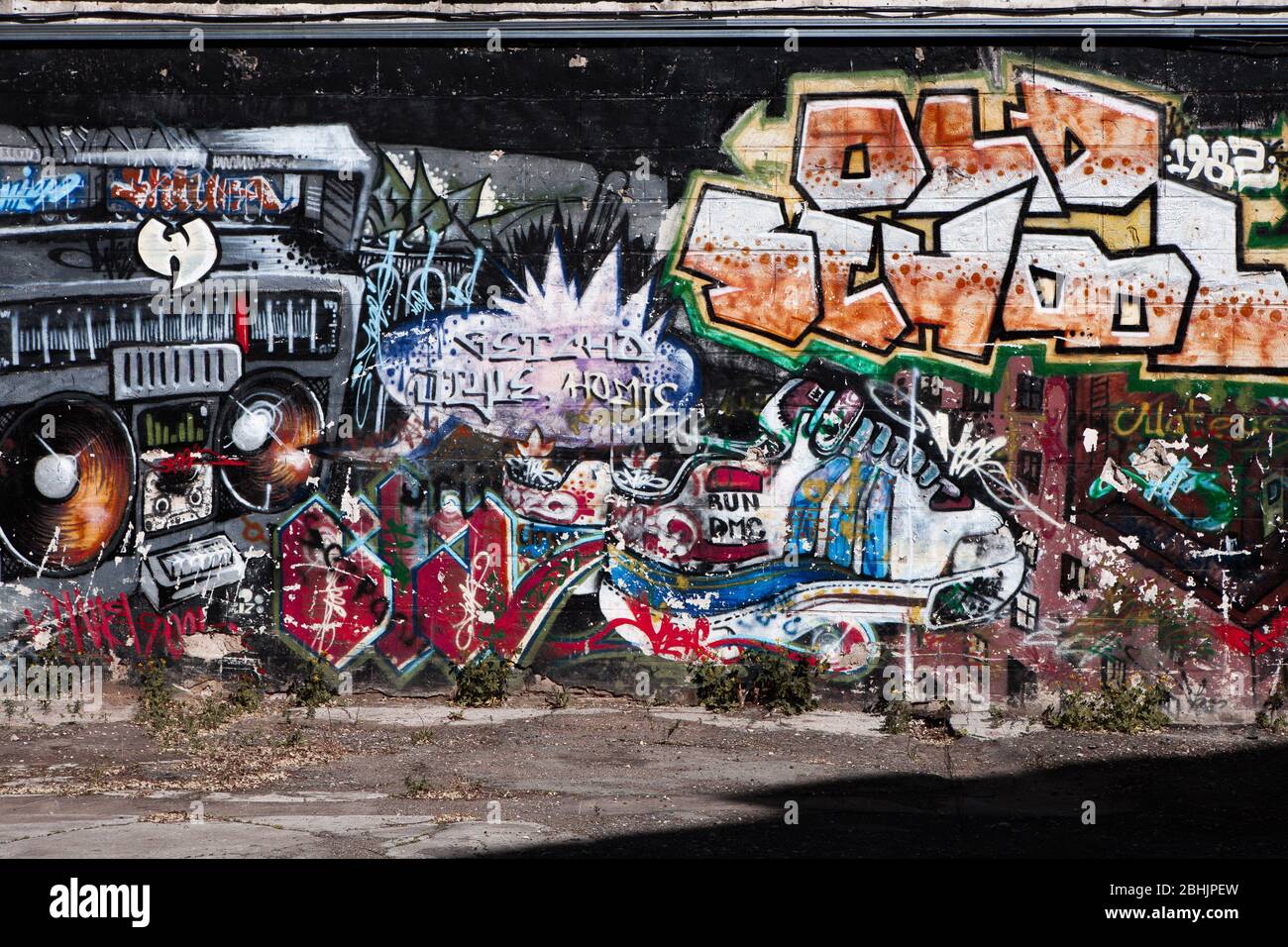 Detail Graffiti Rigs Nomer 32