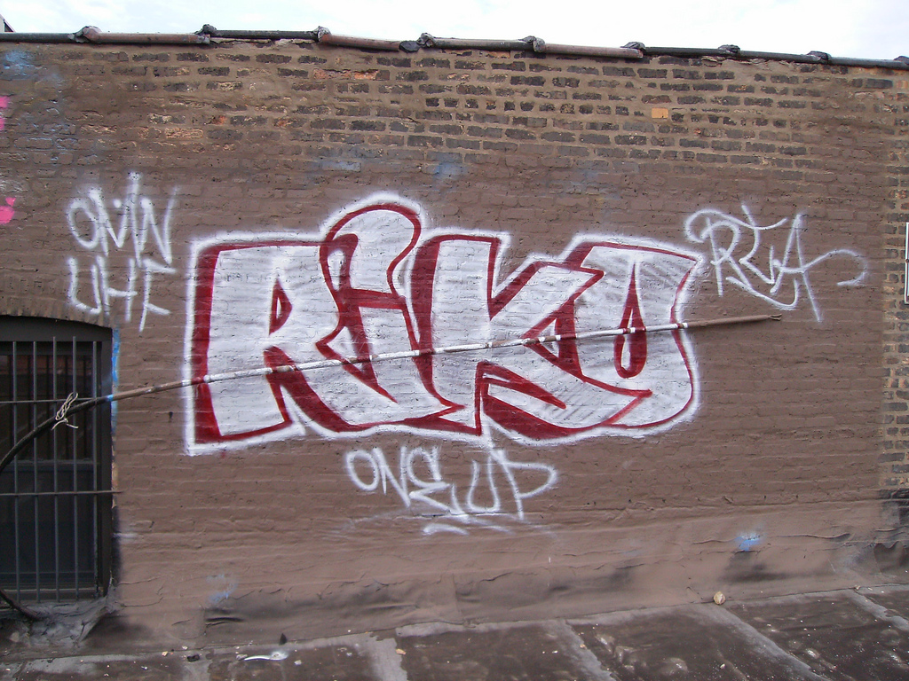 Detail Graffiti Riko Nomer 9