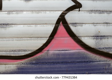 Detail Graffiti Rolling Door Vektor Nomer 10
