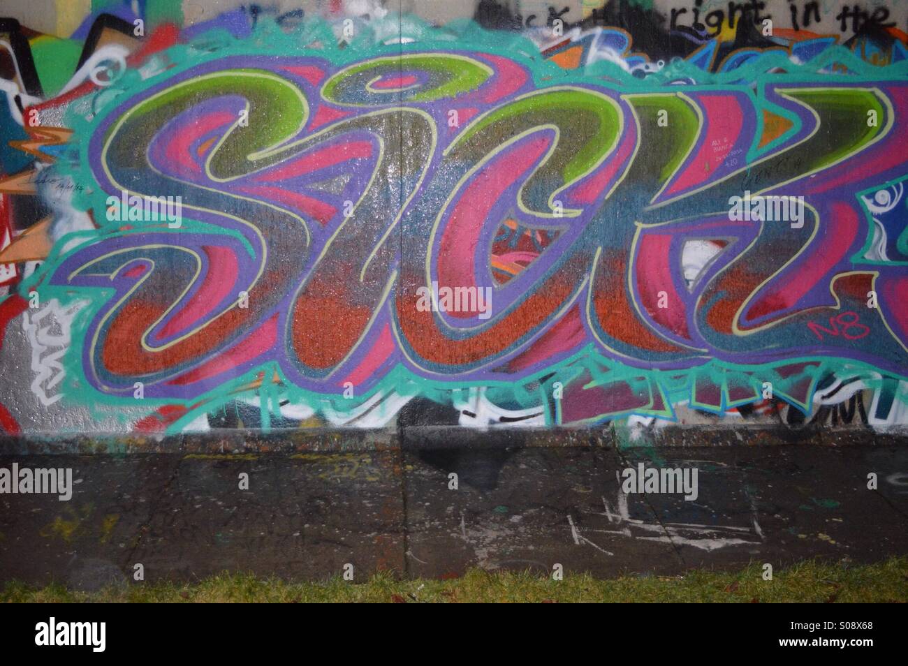 Detail Graffiti Rudy Nomer 36