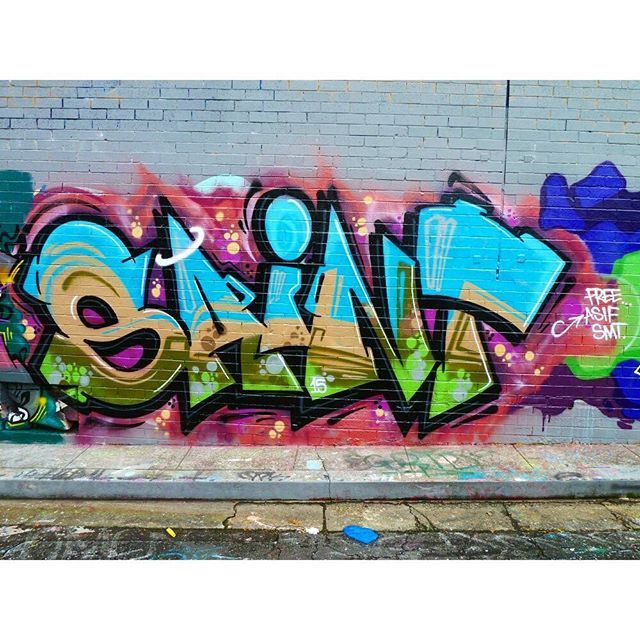 Graffiti Saint 54+ Koleksi Gambar
