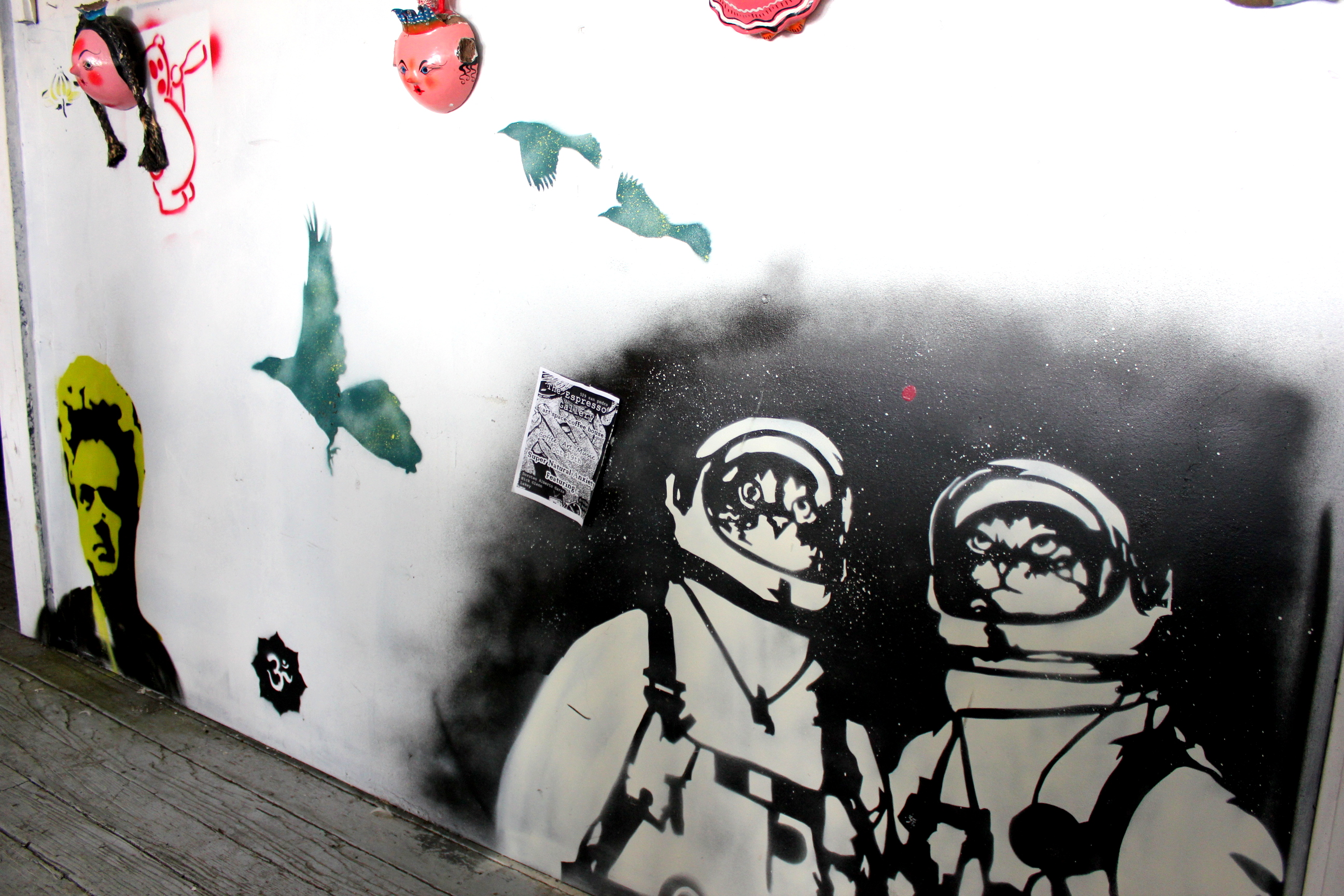 Detail Graffiti Showcase Cafe Nomer 31