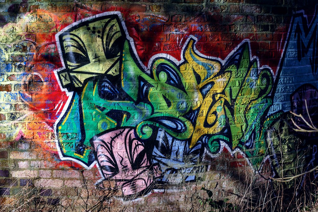 Detail Graffiti Simon Nomer 46