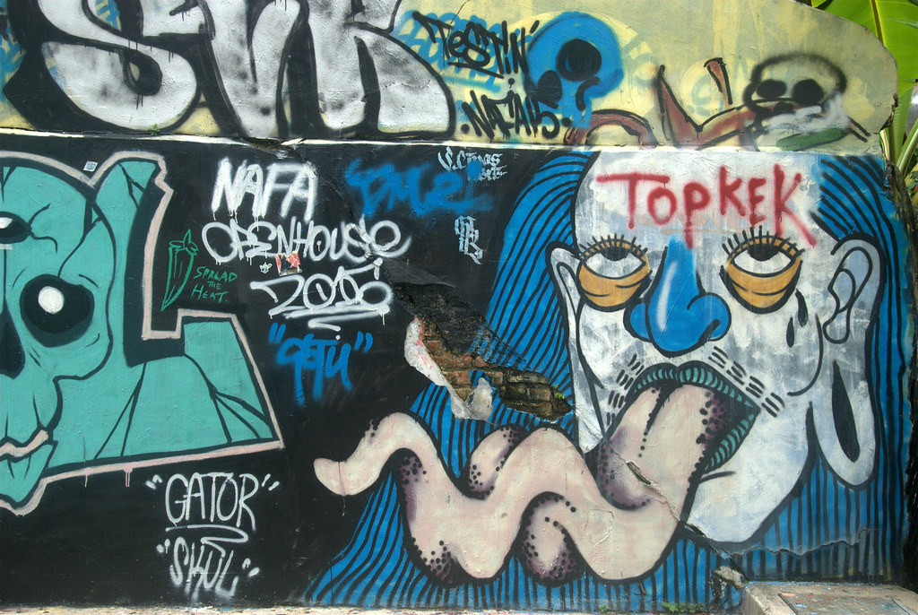 Detail Graffiti Singa Nomer 37