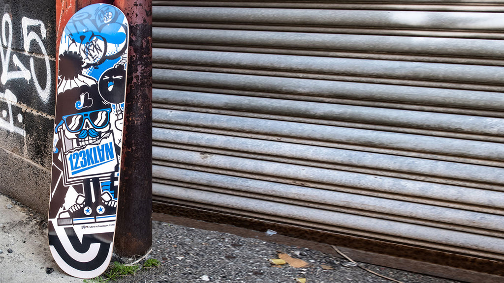 Detail Graffiti Skateboard Deck Designs Nomer 51