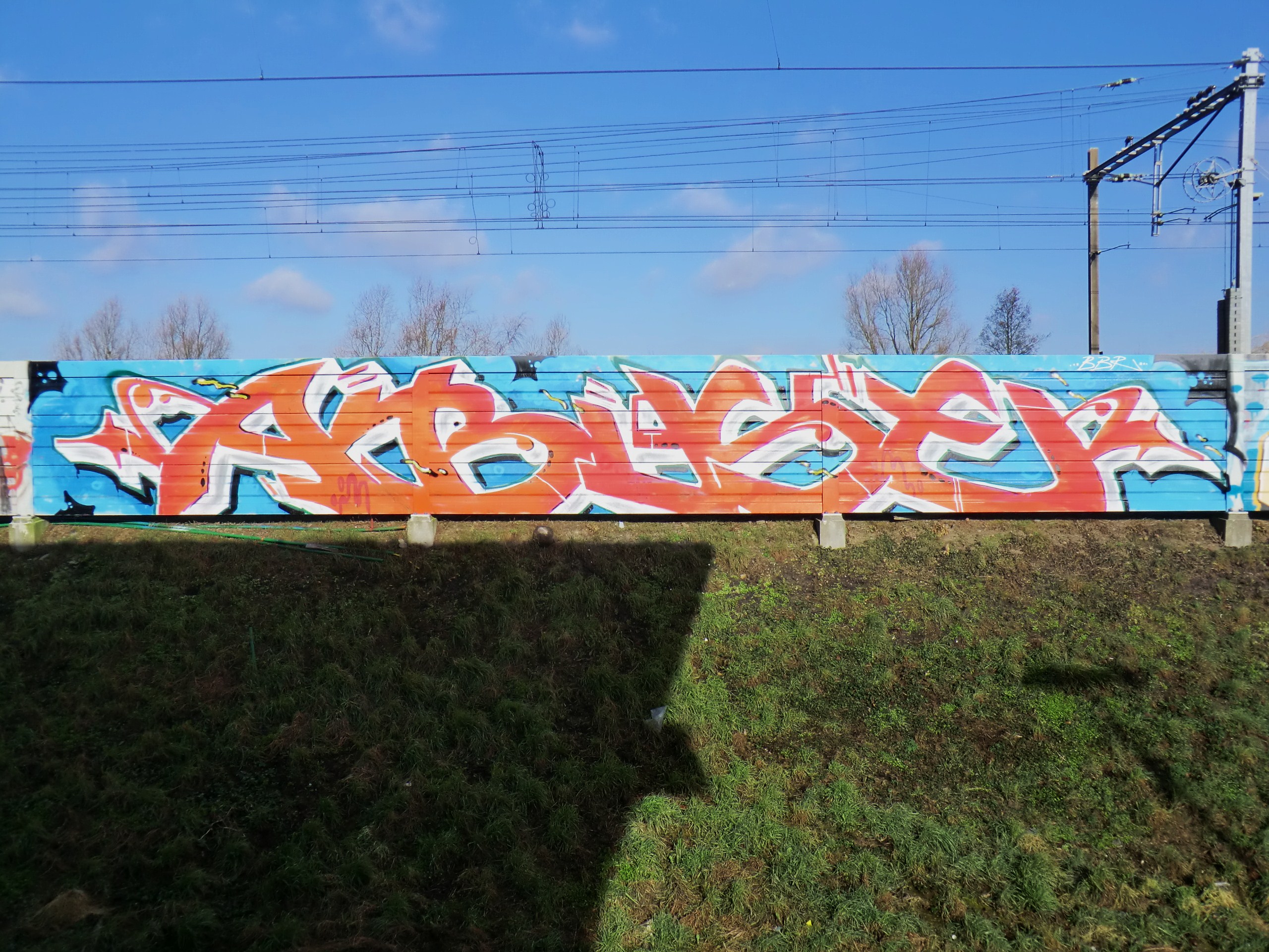 Detail Graffiti Sky Nomer 20