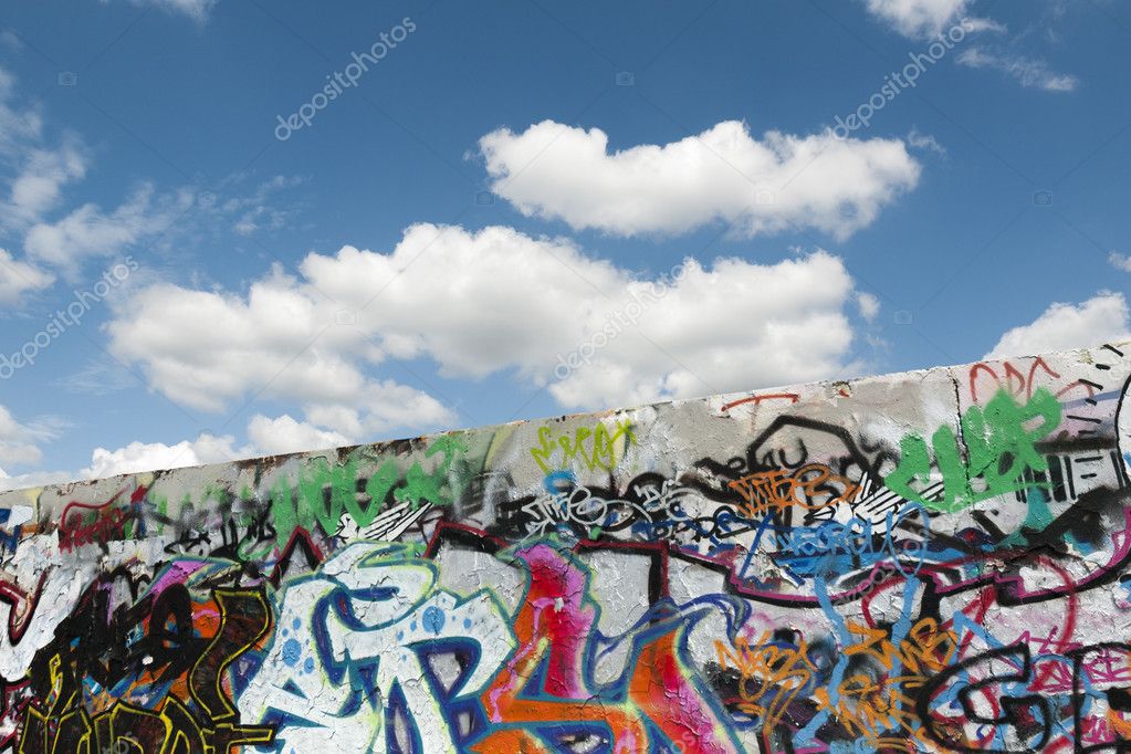 Detail Graffiti Sky Nomer 42