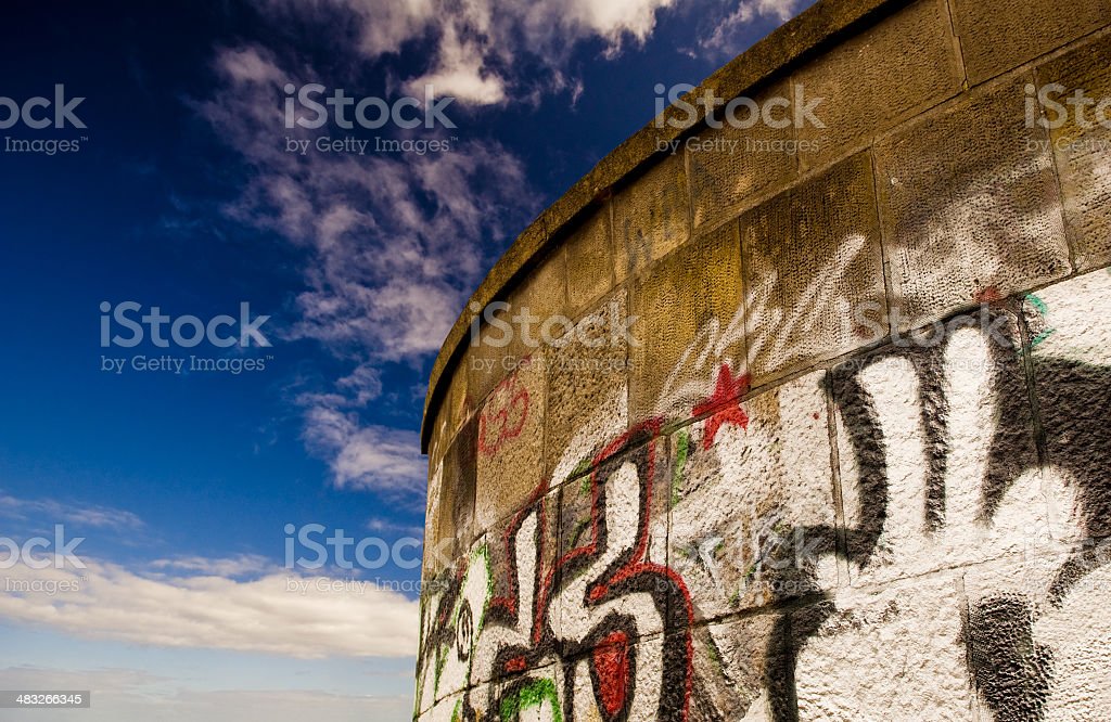 Detail Graffiti Sky Nomer 46