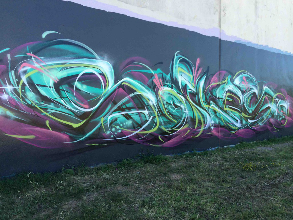 Detail Graffiti Sofles Nomer 10