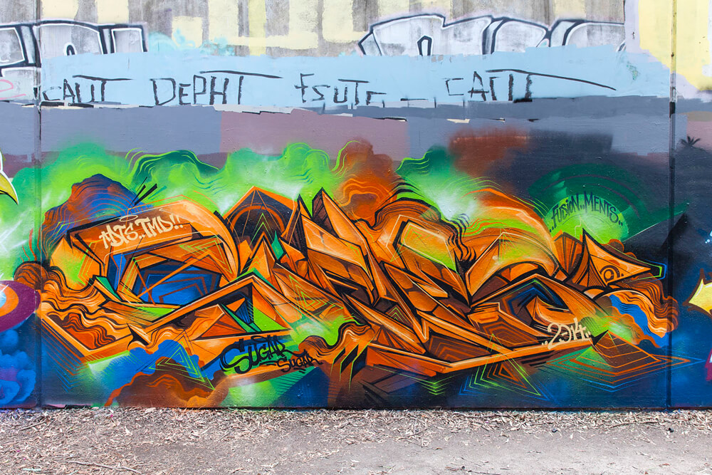 Detail Graffiti Sofles Nomer 8
