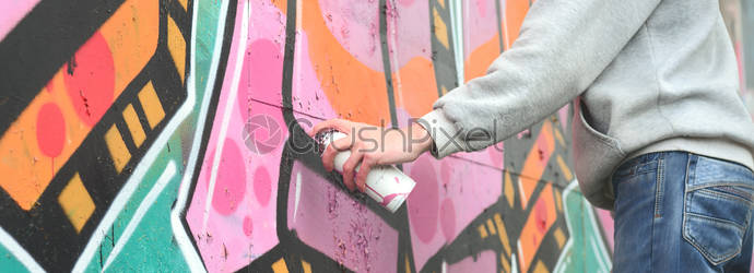 Detail Graffiti Spuiten Nomer 12