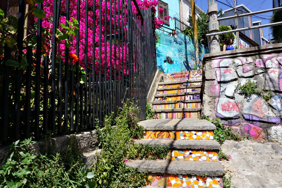 Detail Graffiti Stairs Inspiration Nomer 39
