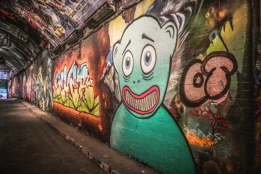 Detail Graffiti Street Art London Nomer 37