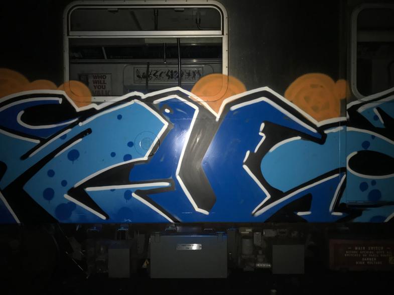 Detail Graffiti Subway Creator Nomer 20