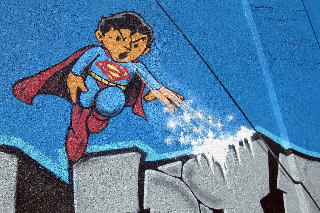 Detail Graffiti Superhero Murals Nomer 38