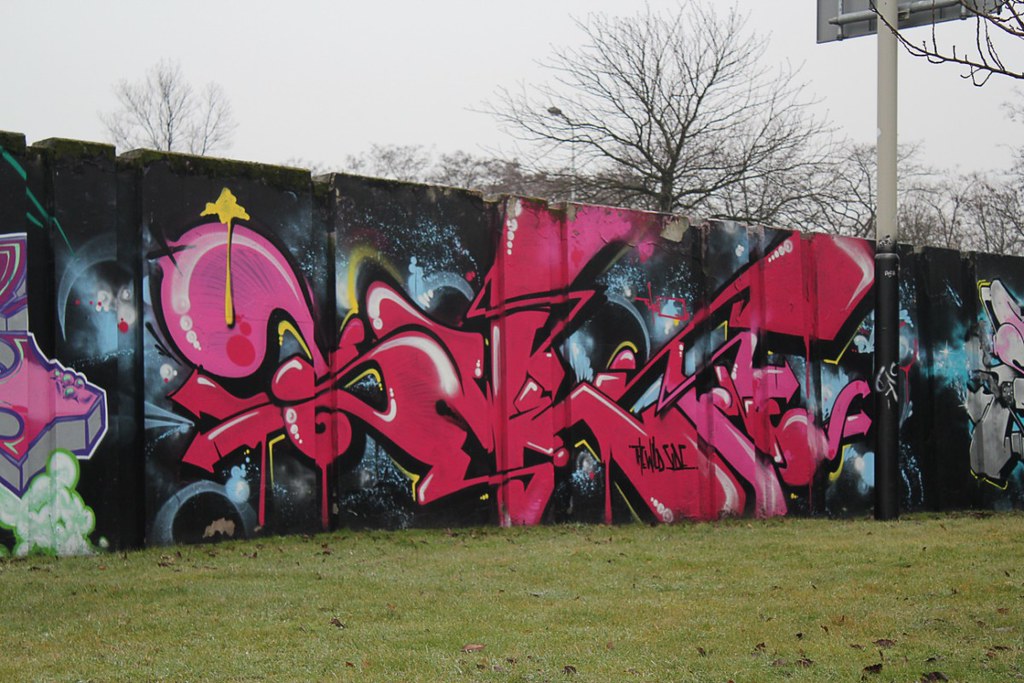 Detail Graffiti Swet Nomer 19