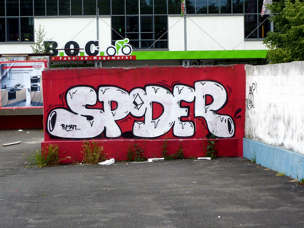 Detail Graffiti Tarantula Nomer 30