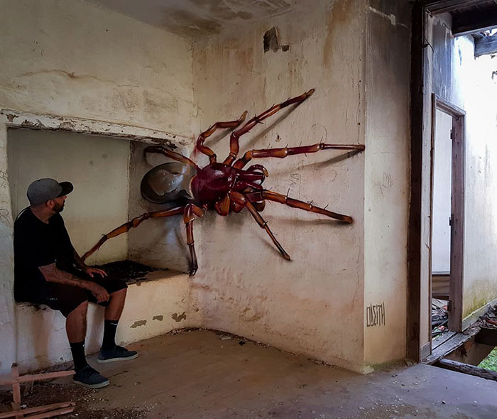Detail Graffiti Tarantula Nomer 46