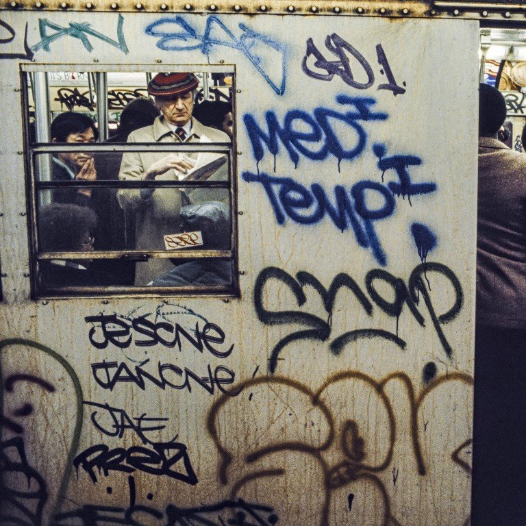 Detail Graffiti Text Hongkong Nomer 43