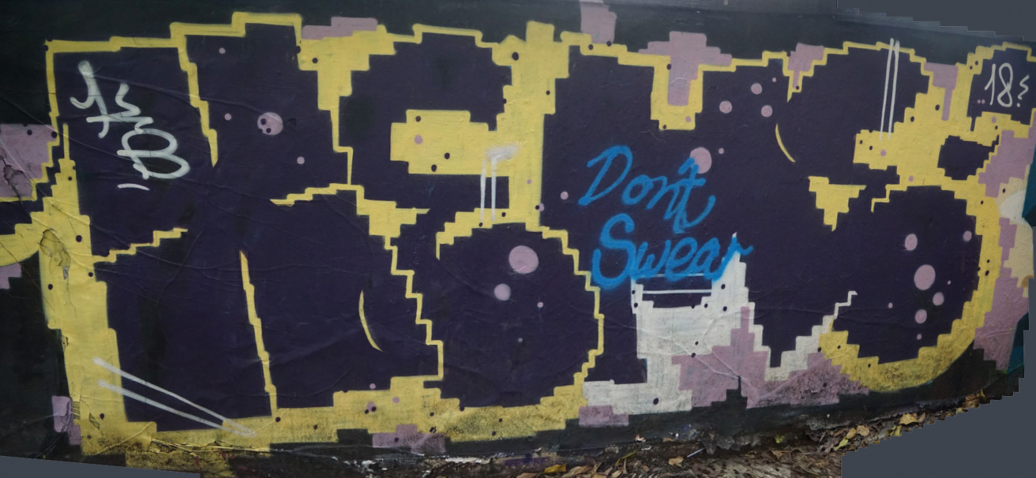 Detail Graffiti Text Hongkong Nomer 44