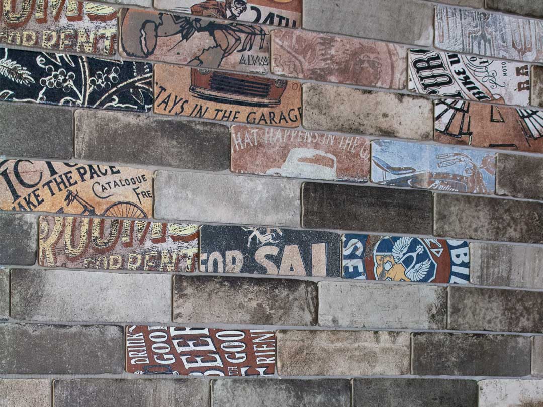 Detail Graffiti Tiles Nomer 35