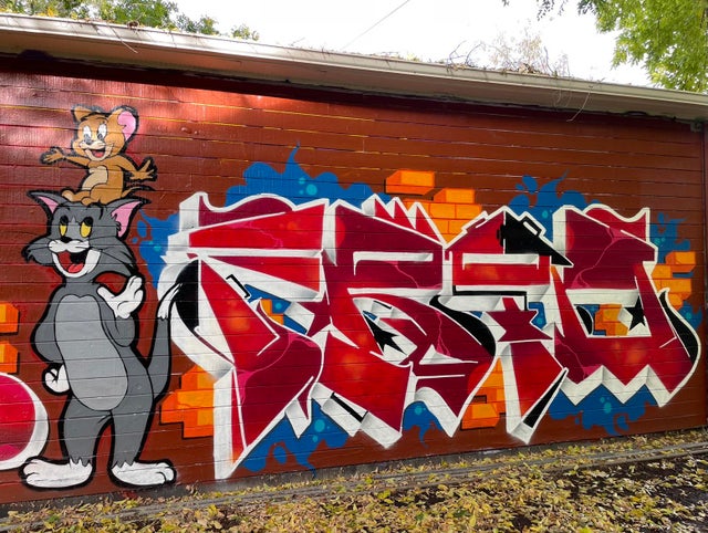 Detail Graffiti Tom And Jerry Nomer 33