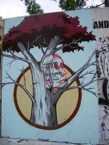Detail Graffiti Tree Nomer 11