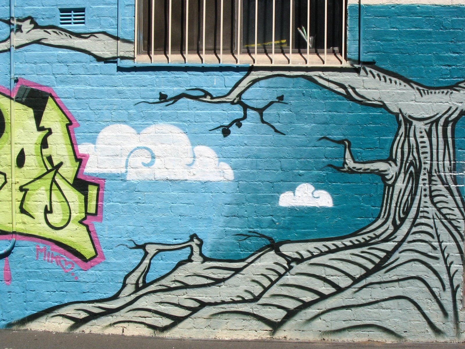 Detail Graffiti Tree Nomer 19