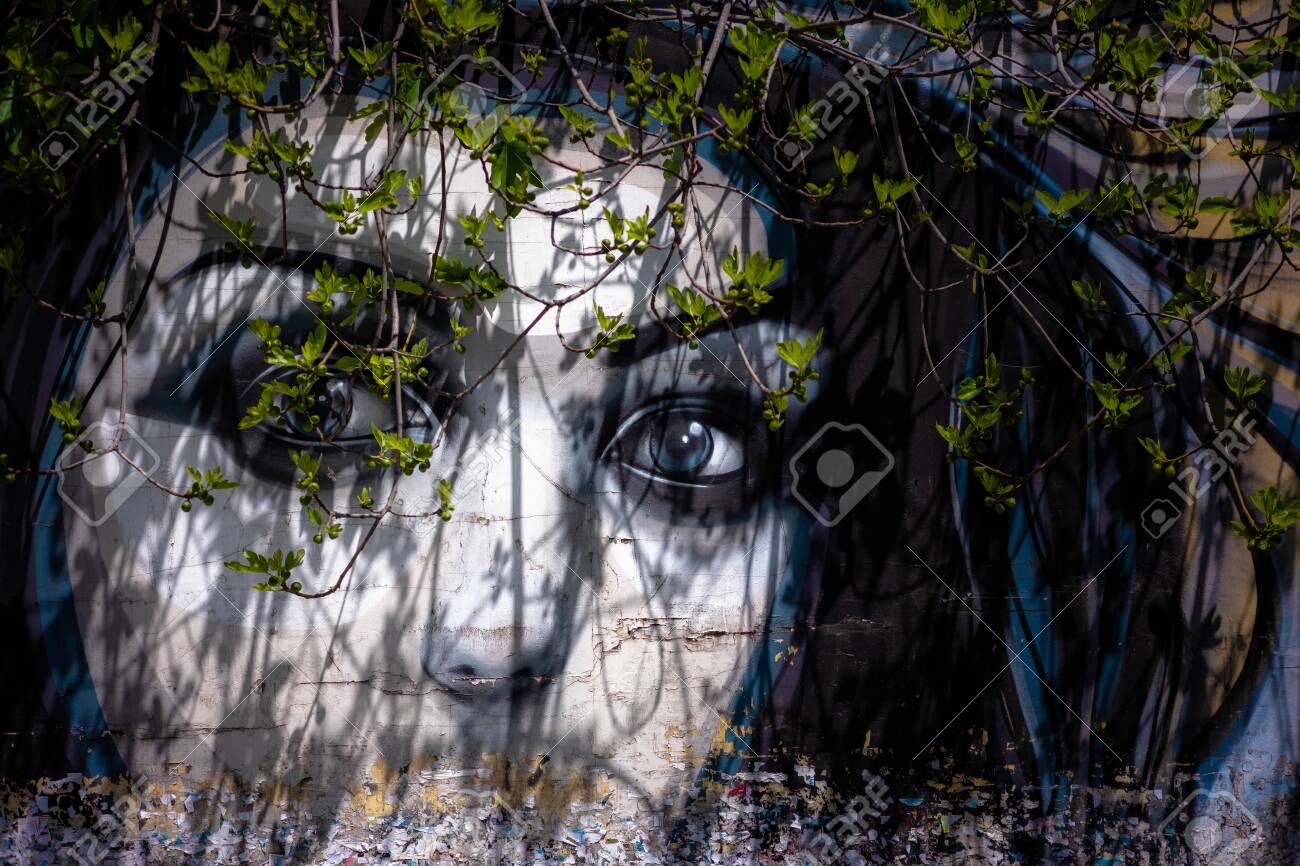 Detail Graffiti Tree Nomer 28