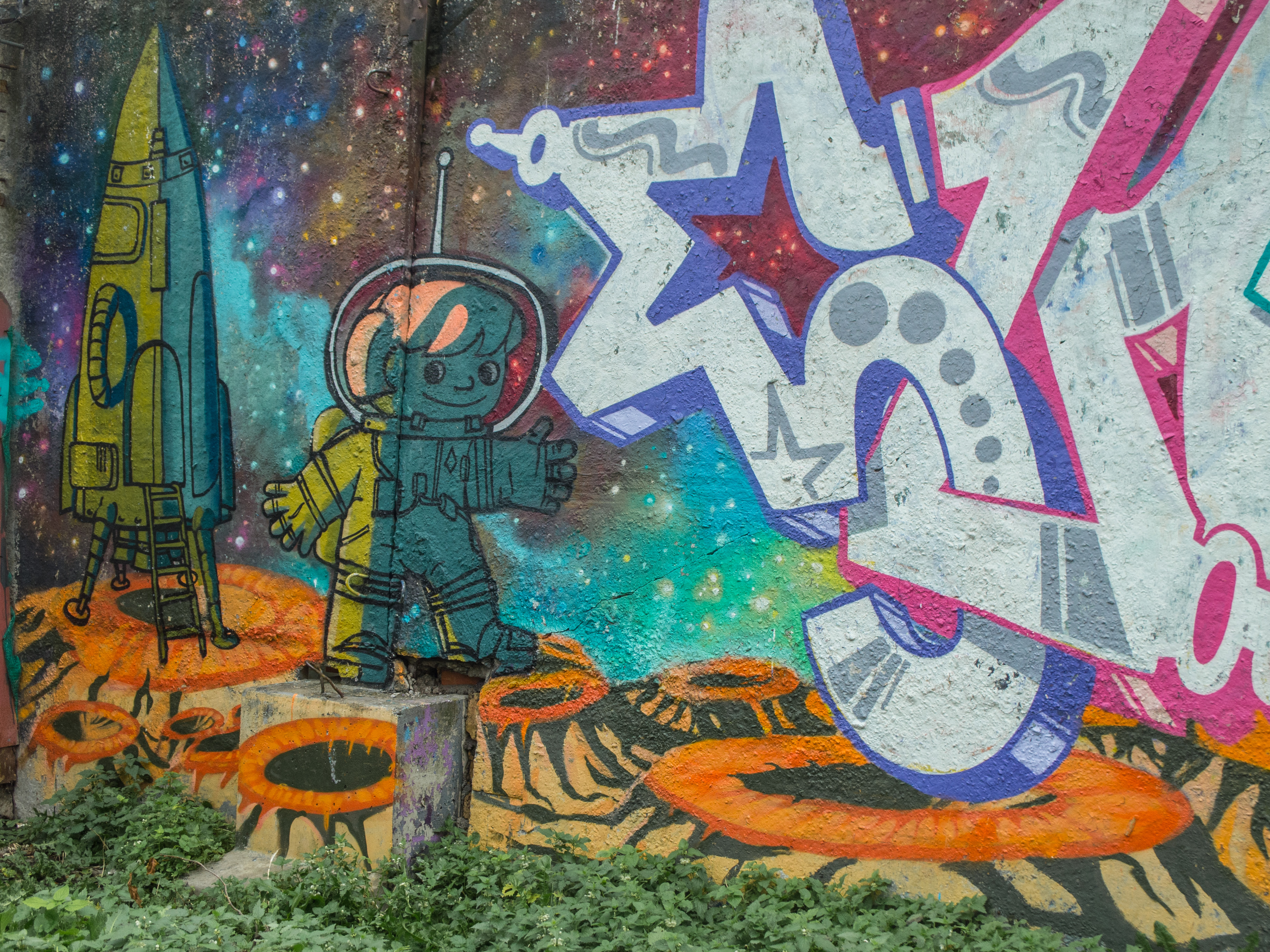 Detail Graffiti Tree Drawing Nomer 35