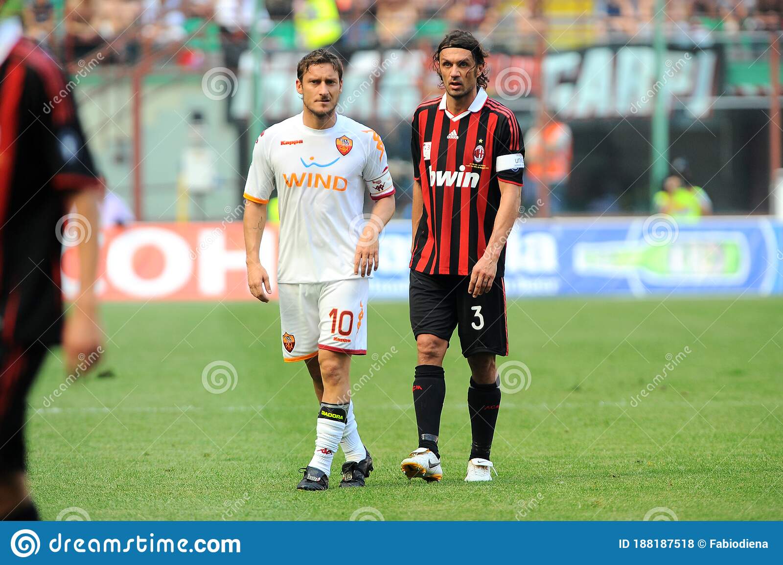 Detail Gol Totti Milan Gambar Totti Nomer 6