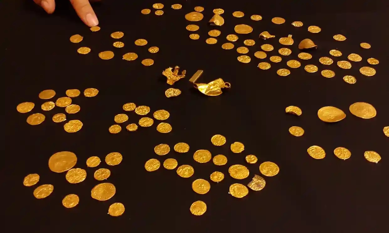 Detail Gold Coin Image Nomer 28