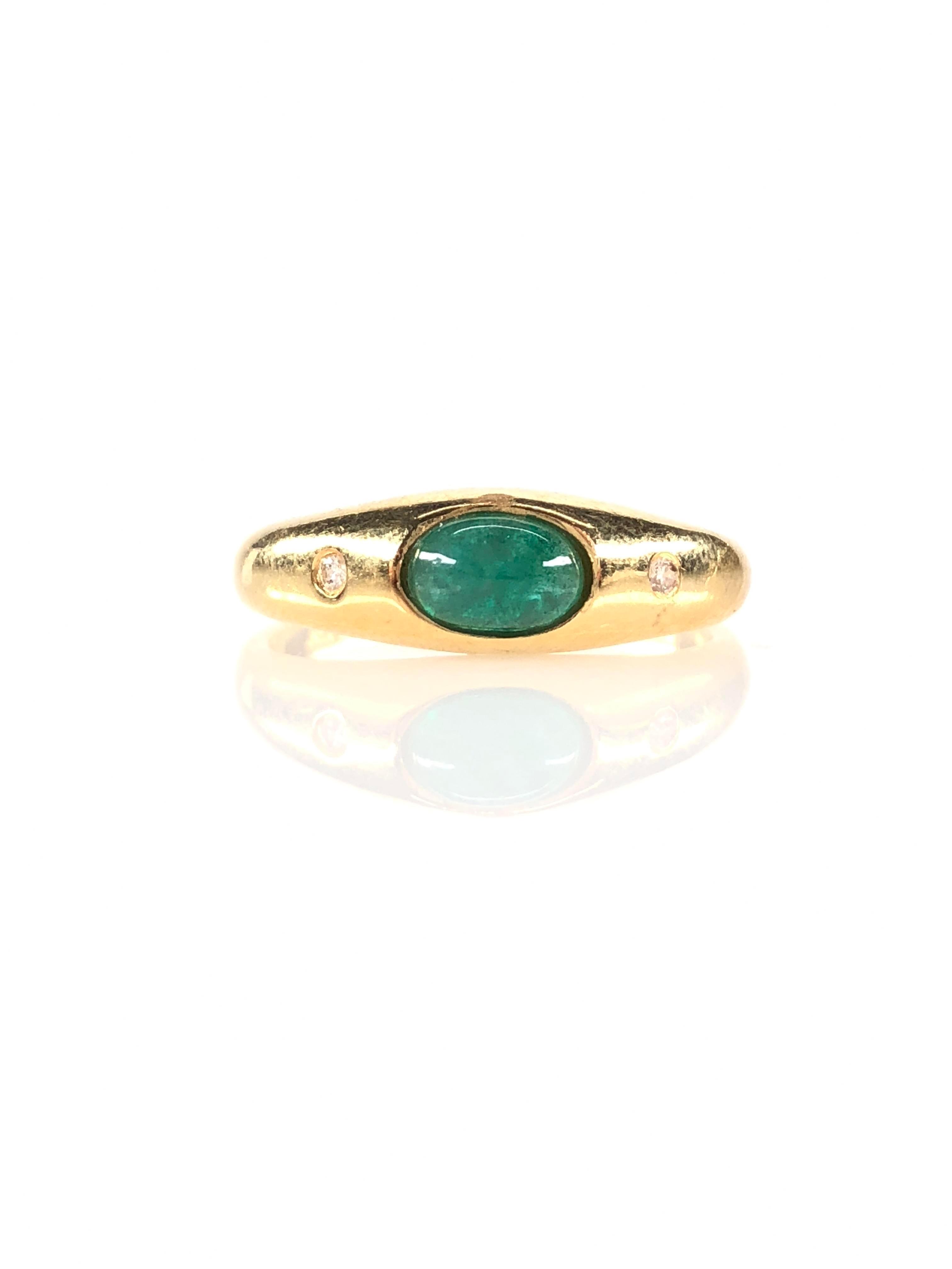 Detail Gold Dolphin Ring With Emerald Eyes Nomer 24