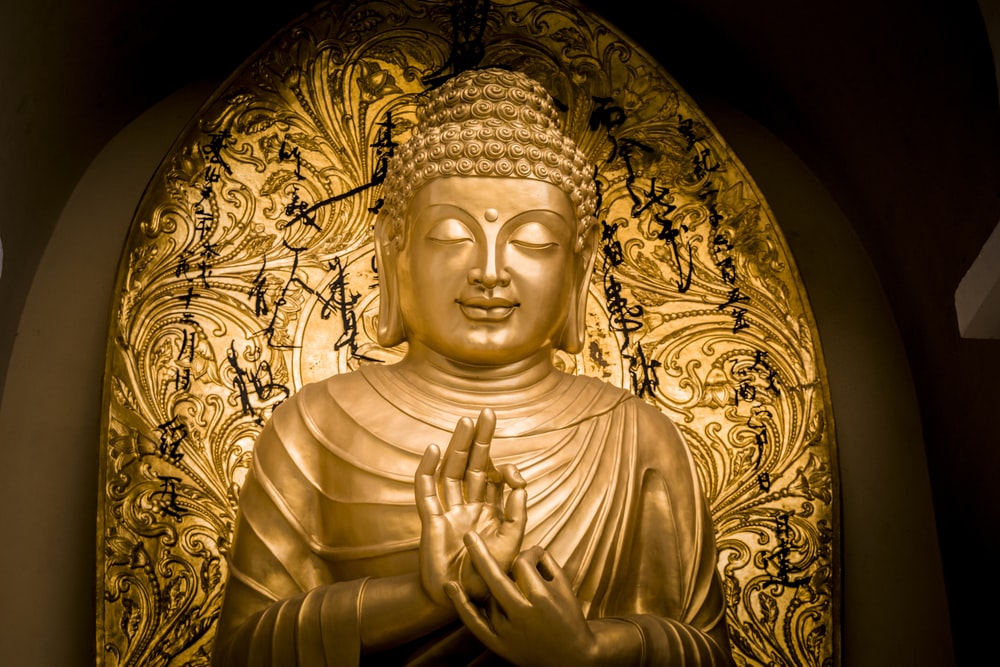 Detail Golden Buddha Wallpaper Nomer 16