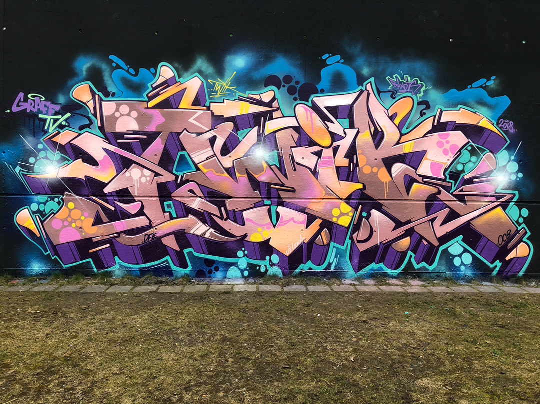 Detail Graffiti Twik Nomer 2