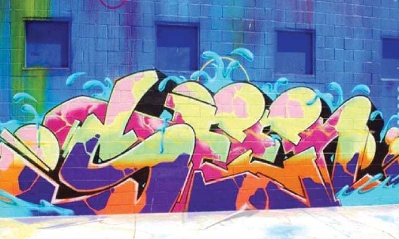 Detail Graffiti U Get Closer Nomer 19