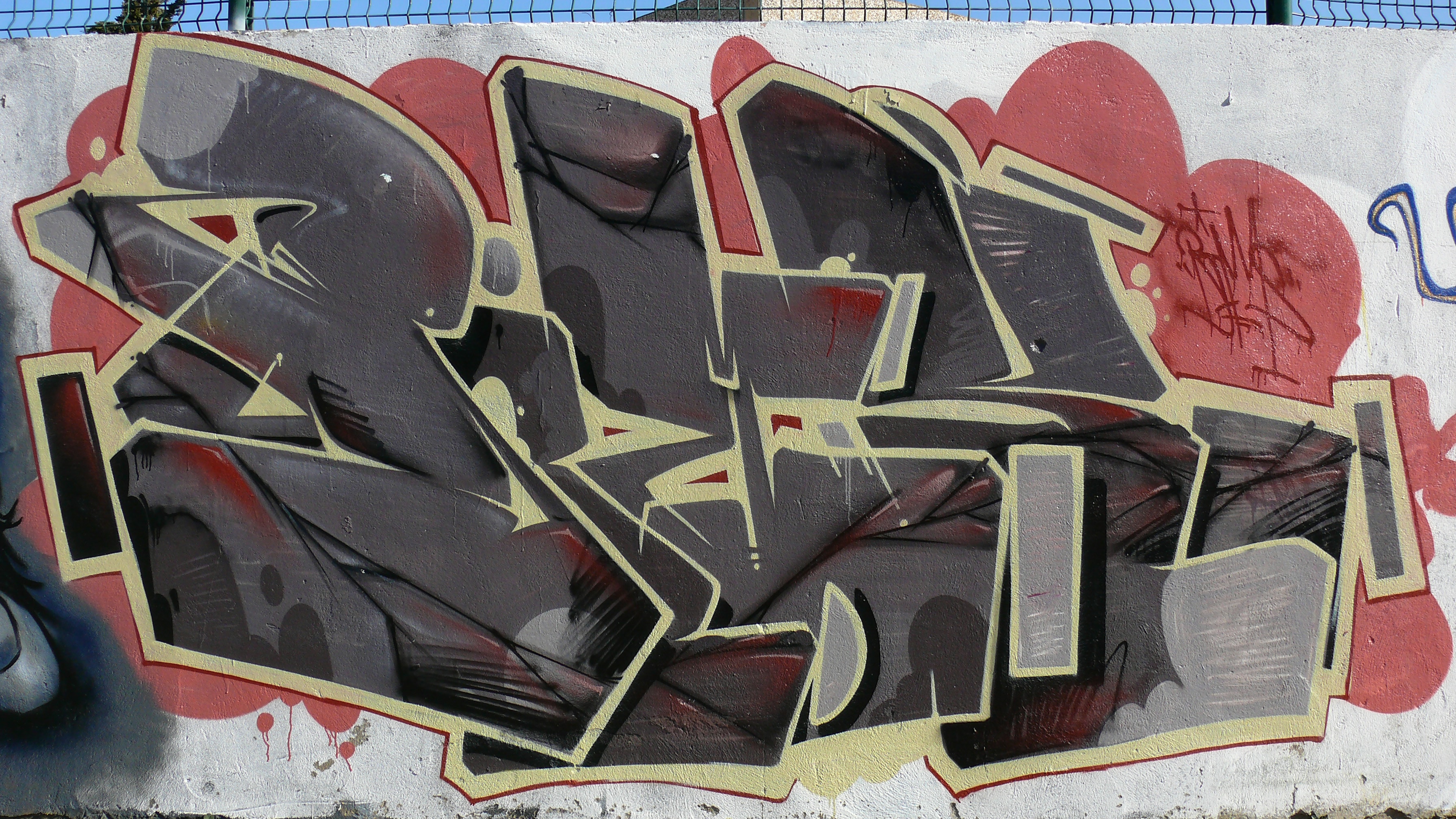 Detail Graffiti Urbex Tulisan Nomer 6
