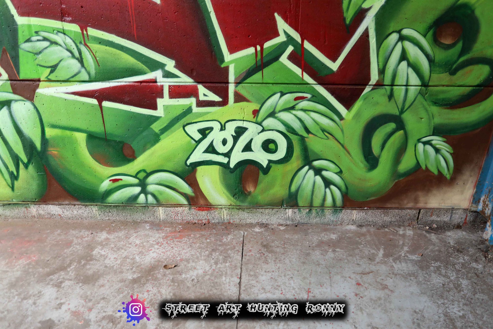 Detail Graffiti Urbex Tulisan Nomer 25