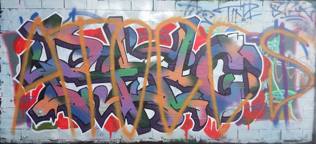 Detail Graffiti Vandalism Nomer 47