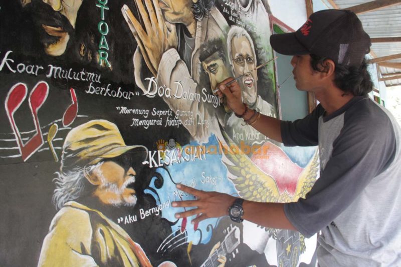 Detail Graffiti Wajah Iwan Fals Nomer 16