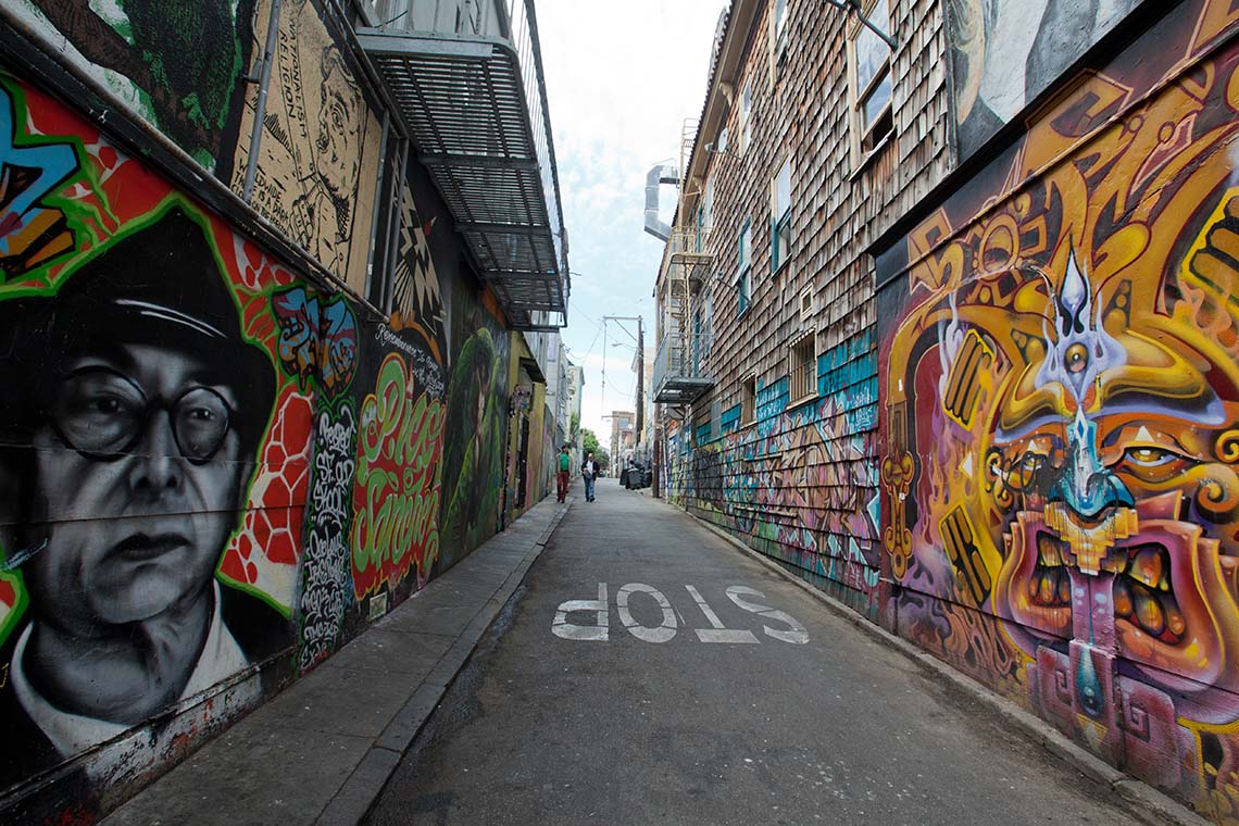 Detail Graffiti Wall Alley Nomer 20
