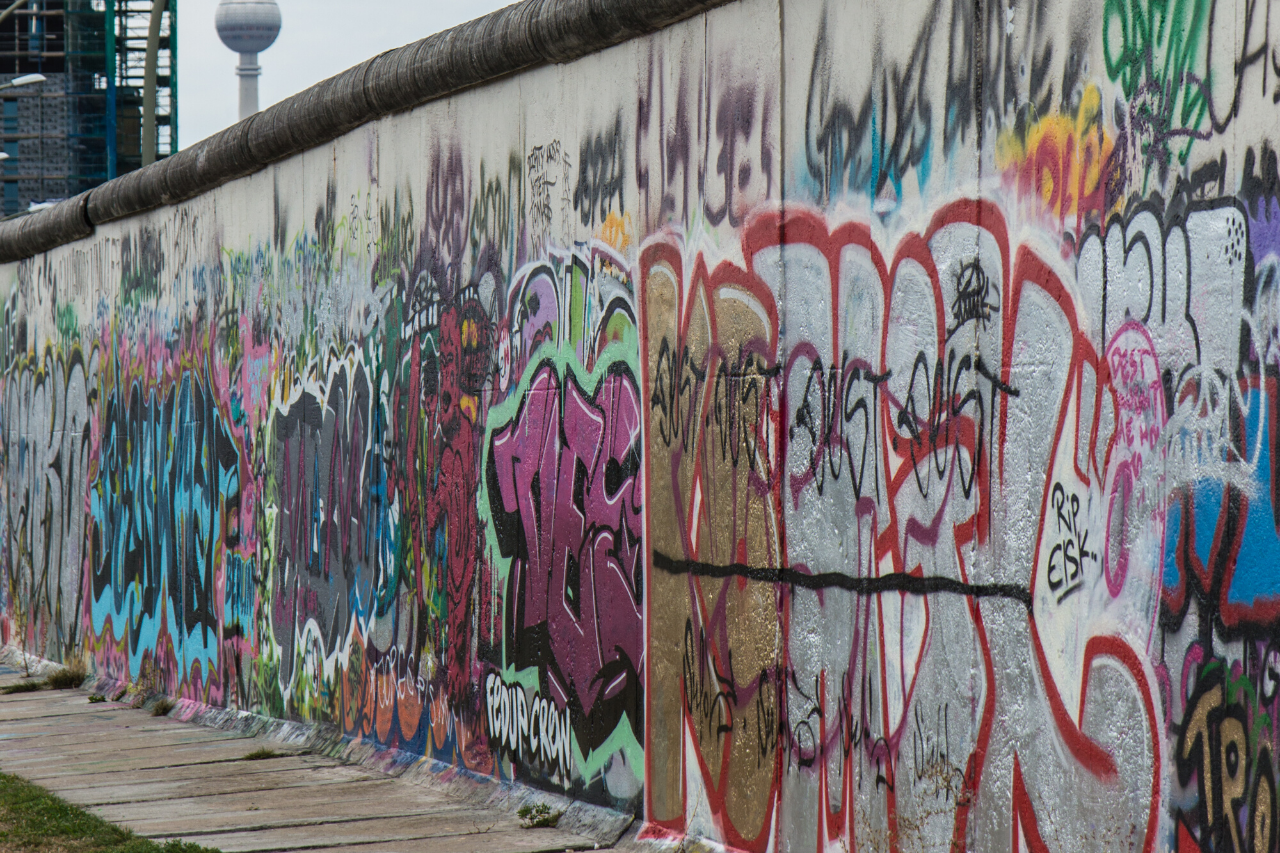 Detail Graffiti Wall City Nomer 27