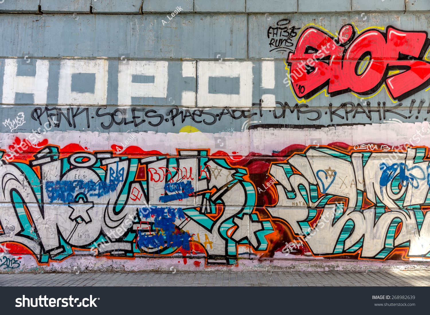 Detail Graffiti Wall Color Run Nomer 14
